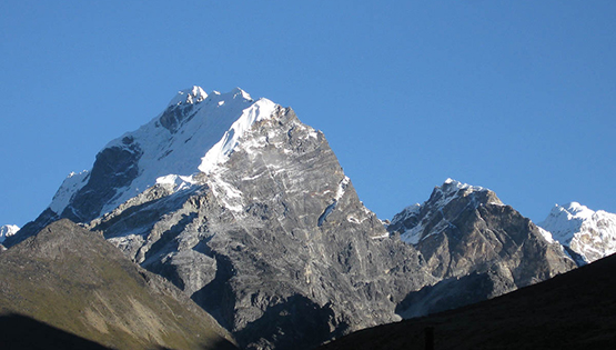 Lobuche Peak